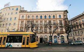 Center Of The City, - It'S Only Yours, With Two Bedrooms, 1 Price For 3